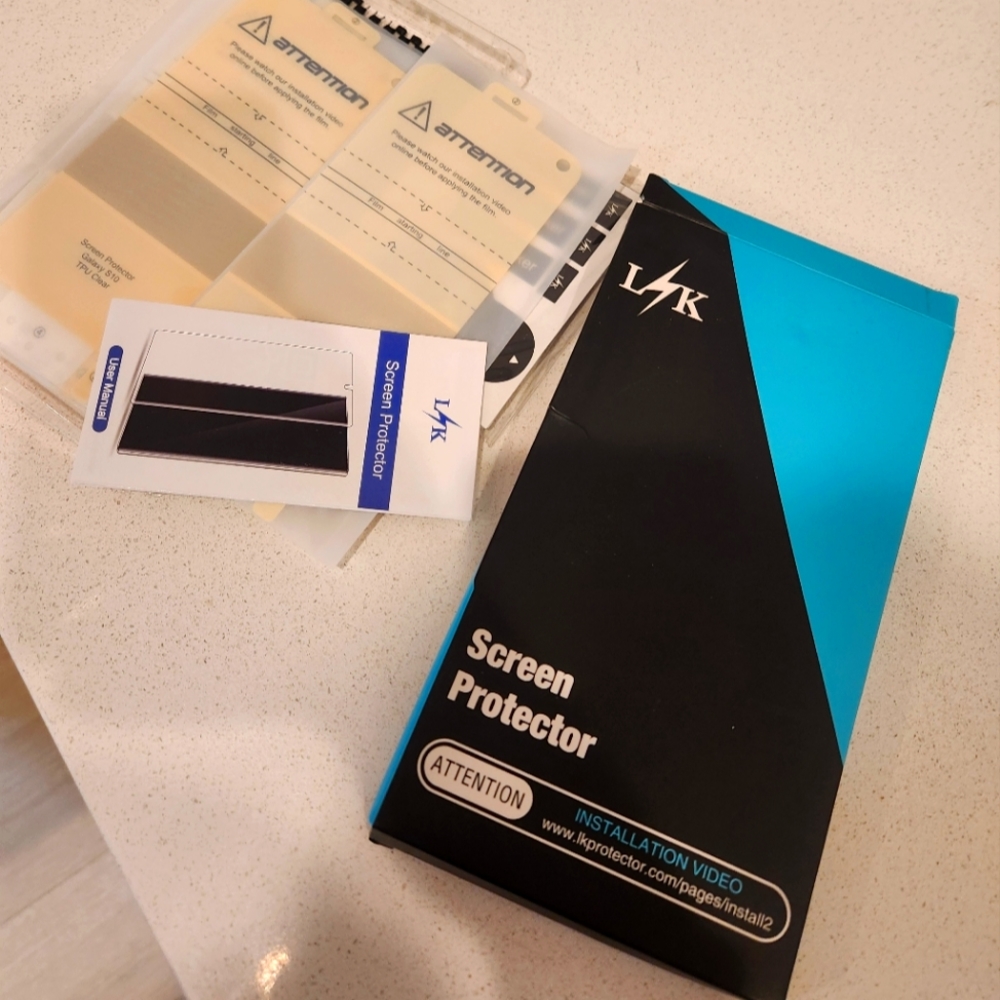 3/$20 Brand New 3-pack Galaxy S10 Screen Protector
